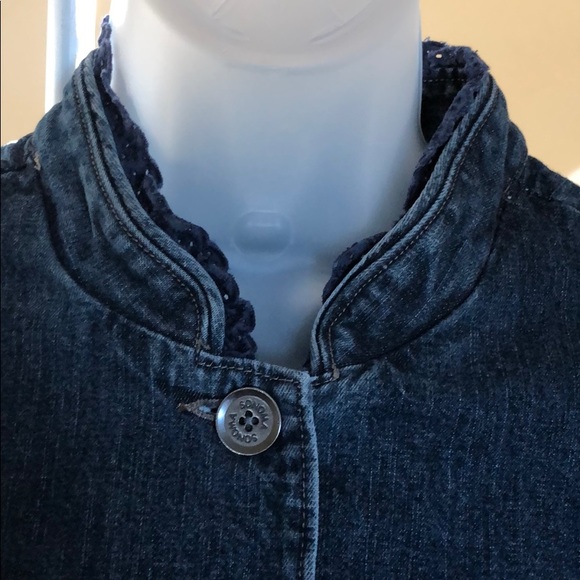 Jean jacket - Picture 2 of 6